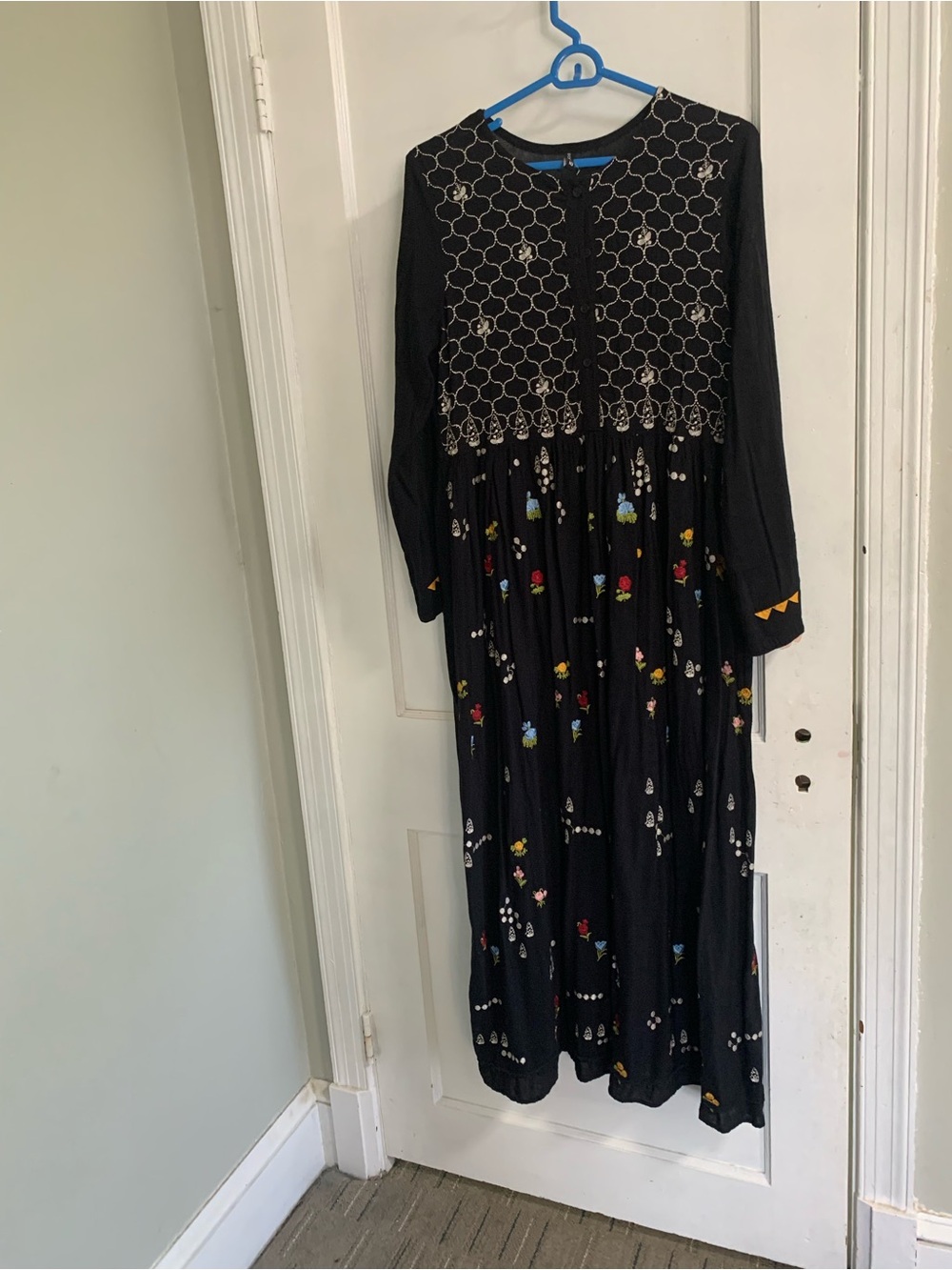 Beechtree Embroidered Black Dress Size 10